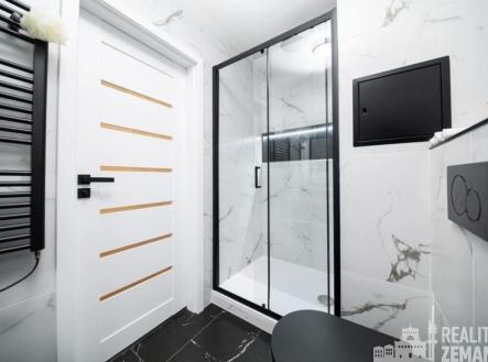 Pronájem bytu, 1+kk, 35 m²