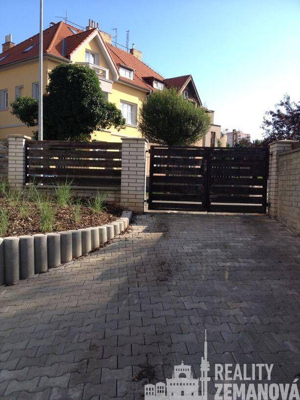 Nebytový prostor cca 48 m2, (kancelář se skladem), ul. Ve stínu, Strašnice, Praha 10