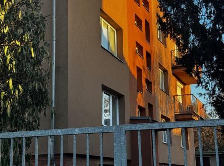 Pronájem bytu, 1+1, 38 m²