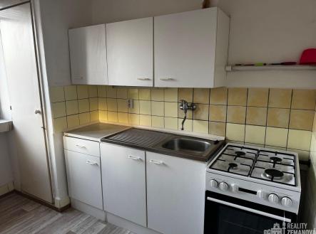 Pronájem bytu, 1+1, 38 m²