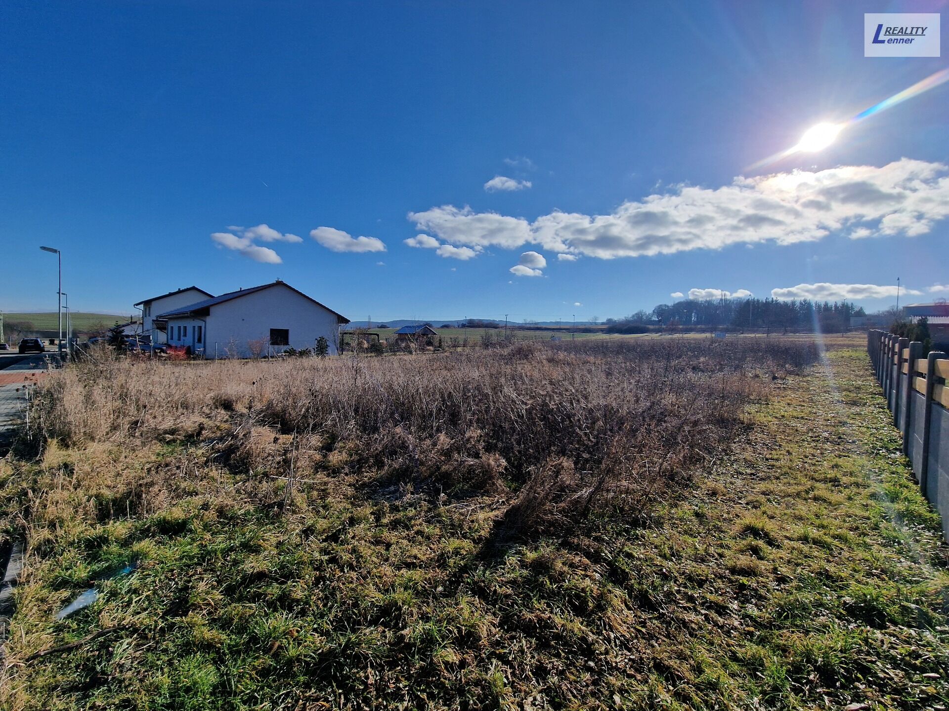 Stavební pozemek 1.148 m2, Liteň (okres Beroun), ulice Ovocná