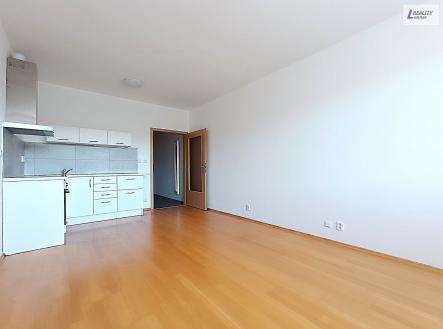 Pronájem bytu, 1+kk, 30 m²