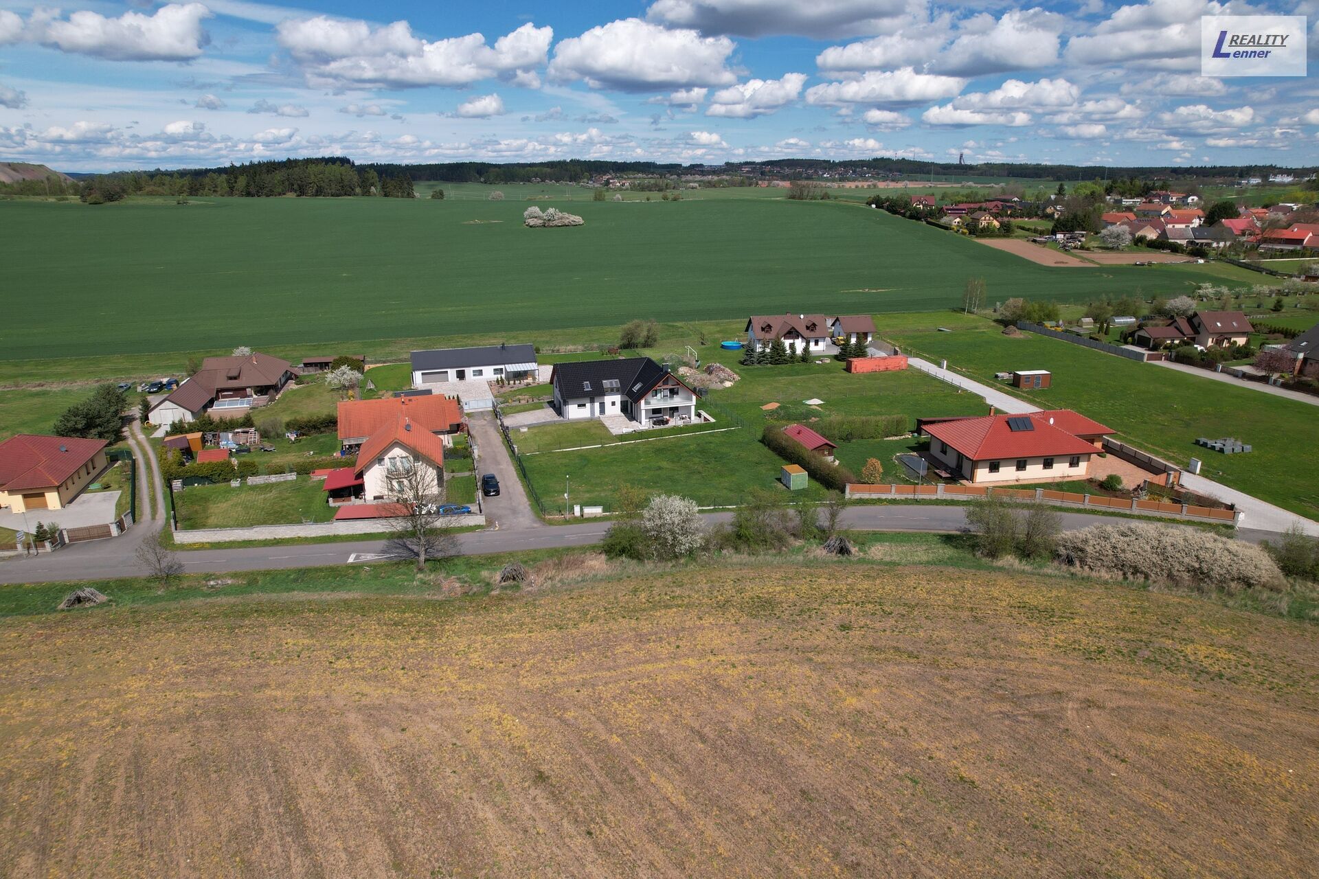 Stavební pozemek 1.009 m2, Konětopy, část obce Milín