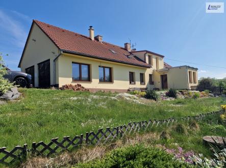 Prodej - dům/vila, 184 m²