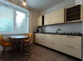 Pronájem bytu, 2+1, 56 m²