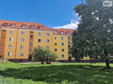 Pronájem bytu, 1+1, 32 m² obrázek