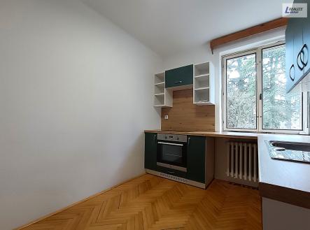 Pronájem bytu, 3+1, 72 m²