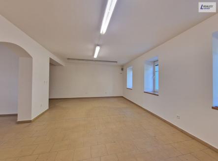 Pronájem - kanceláře, 50 m²