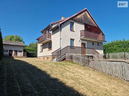 Prodej - dům/vila, 225 m²