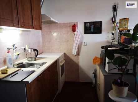 Pronájem bytu, 1+kk, 30 m²