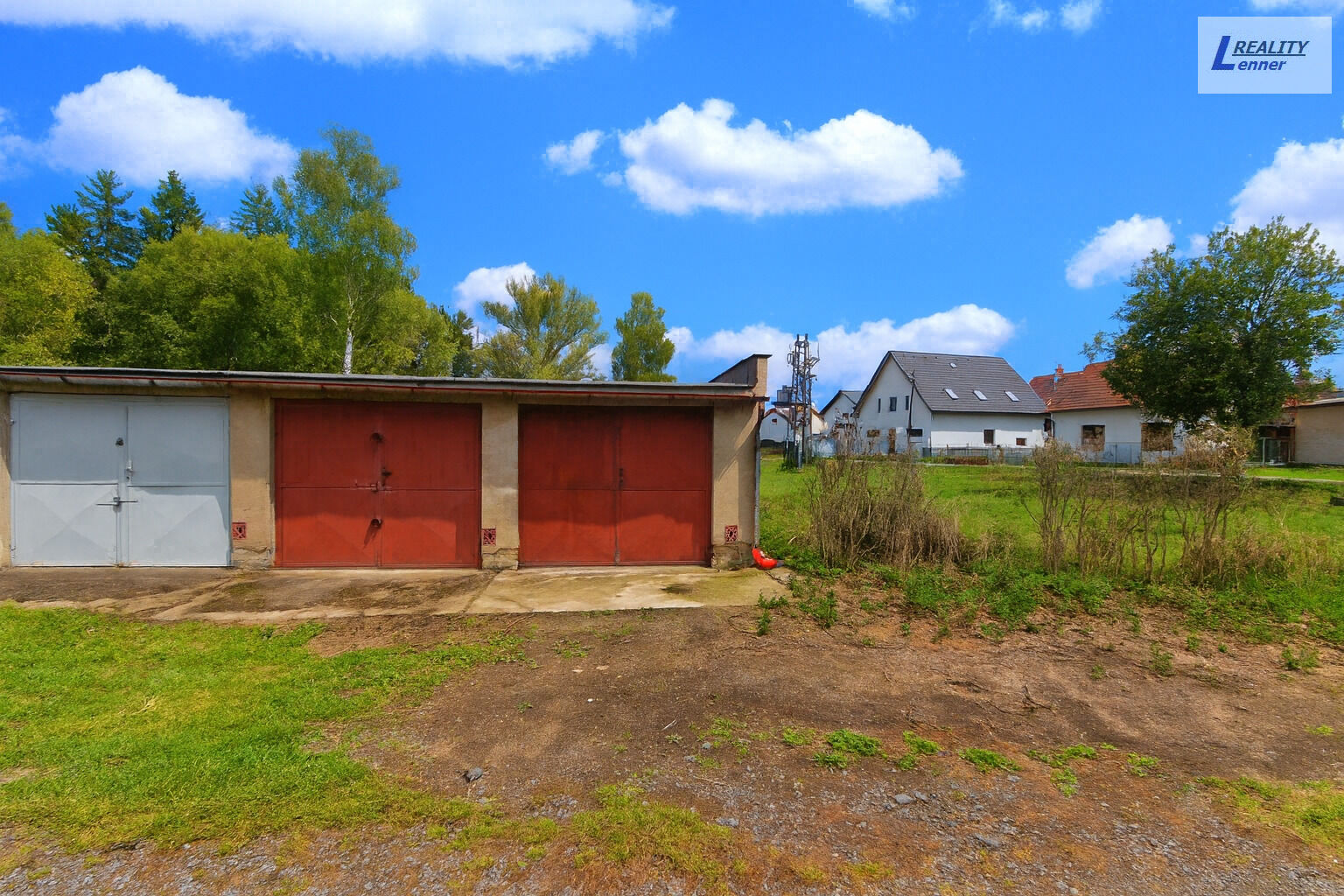 Garáž 19 m2 na pozemku 29 m2, cihla, Podlesí, Příbram