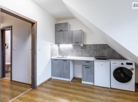 Prodej bytu, 1+kk, 29 m²