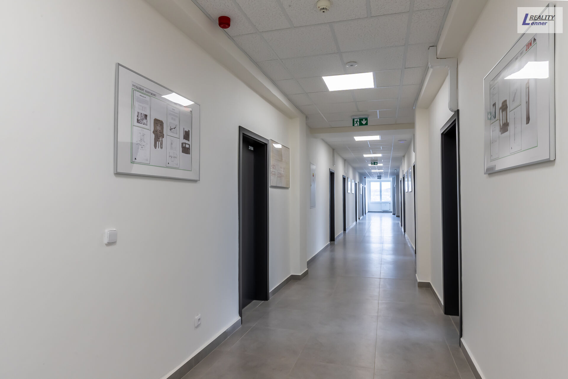 Pronájem kanceláří 60 m² vč. příslušenství a parkování – Příbram, K Podlesí