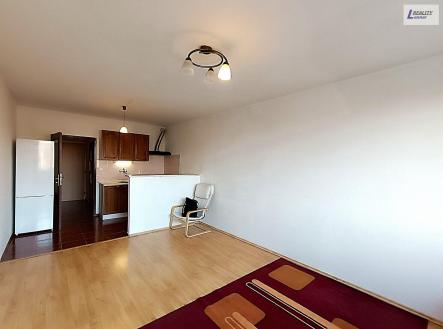 Pronájem bytu, 1+kk, 30 m²