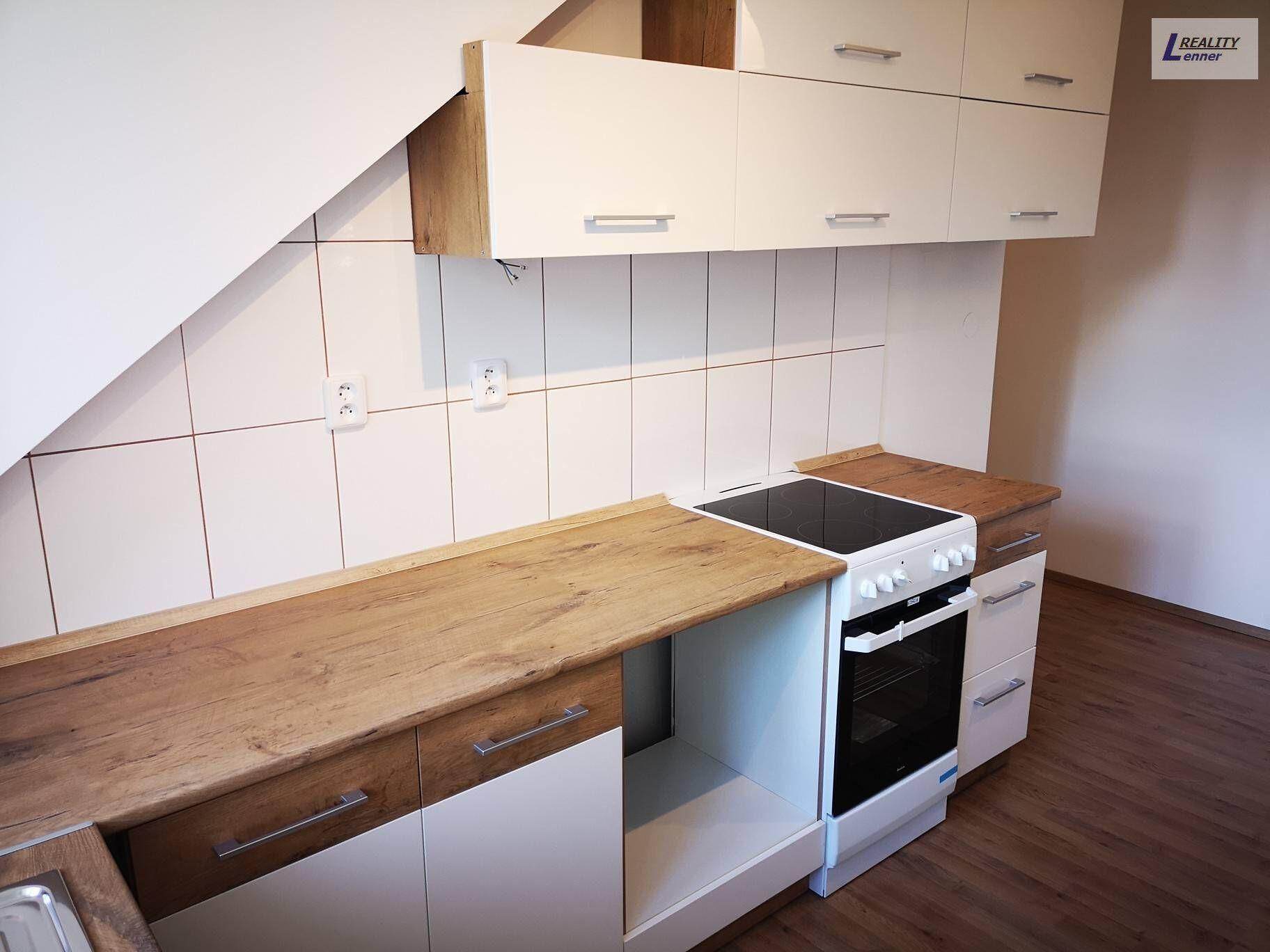 Pronájem novostavby bytu 2+KK, 47 m2, cihla, 1. patro