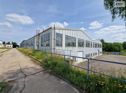 Pronájem - výrobní prostor, 200 m²