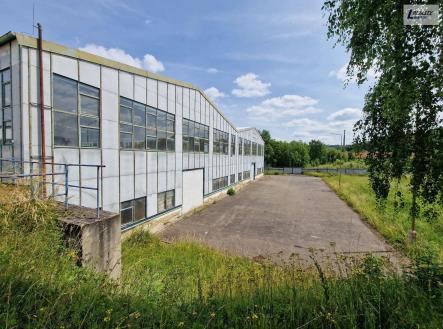 Pronájem - výrobní prostor, 200 m²