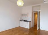 Pronájem bytu, 1+kk, 32 m²