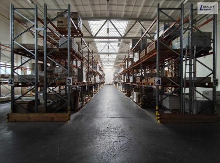 Pronájem - skladovací prostor