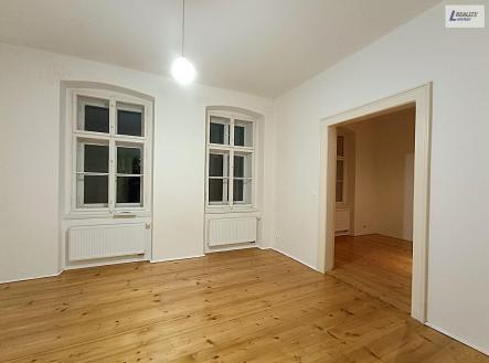 Pronájem bytu, 2+kk, 60 m²