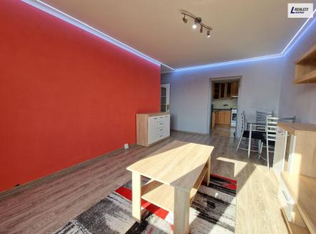 Pronájem bytu, 2+1, 54 m²