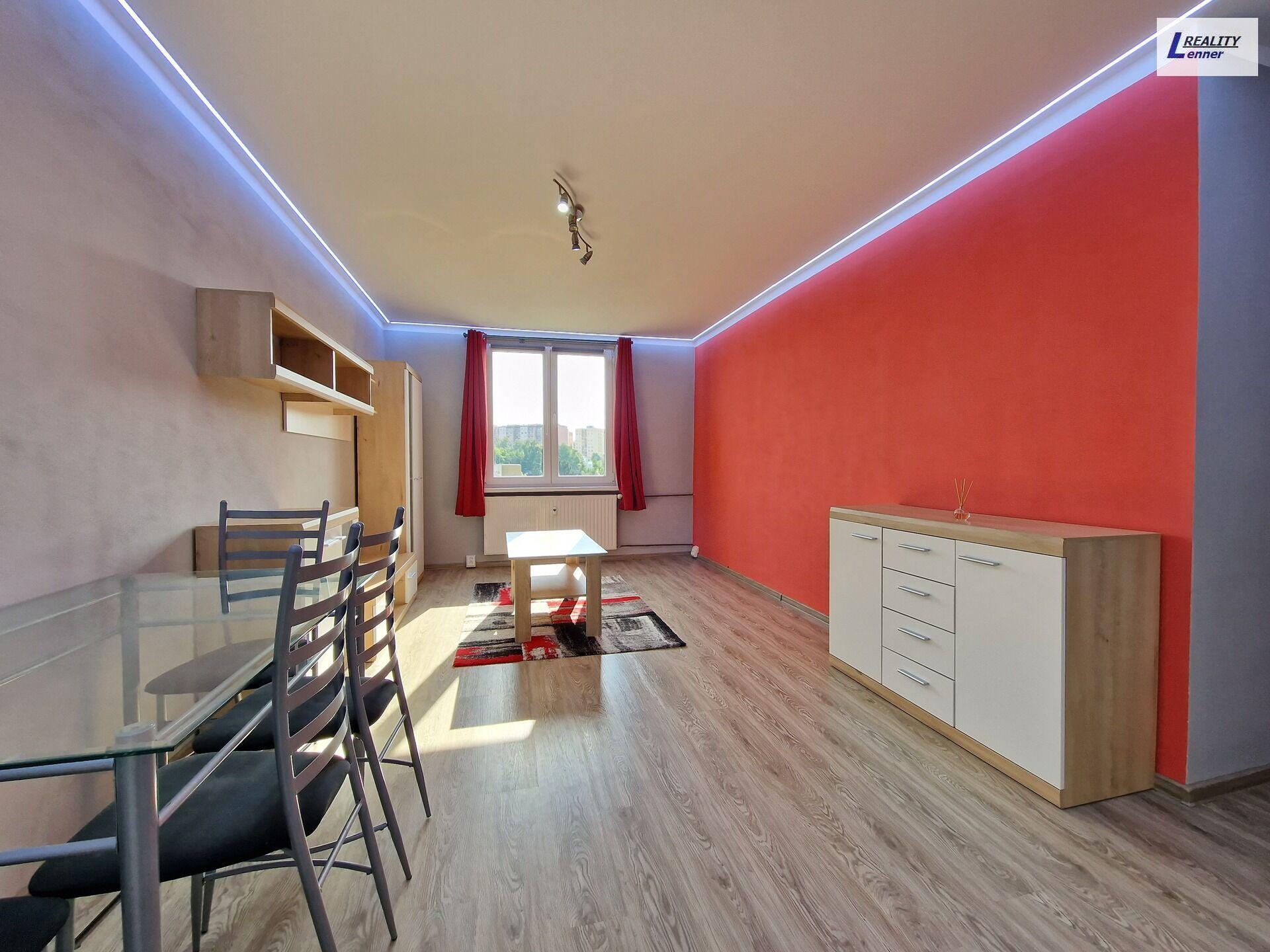 Pronájem bytu 2+1/ 2x lodžie, 54 m2, 6. patro, skelet, výtah