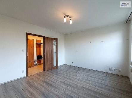 Pronájem bytu, 1+kk, 26 m²