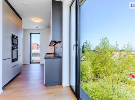 Pronájem bytu, 2+kk, 75 m²