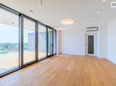 Pronájem bytu, 3+kk, 112 m²