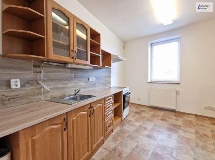 Pronájem bytu, 2+1, 65 m² obrázek
