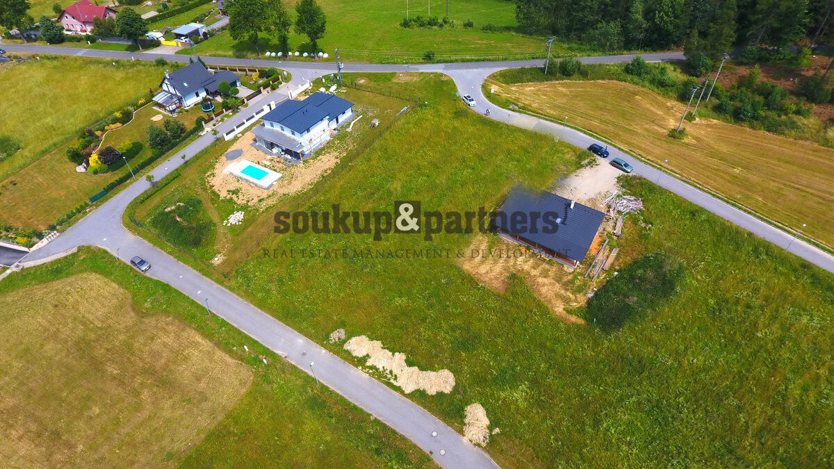 Prodej stavebního pozemku, 2077 m2, Jeřmanice - okr. Liberec