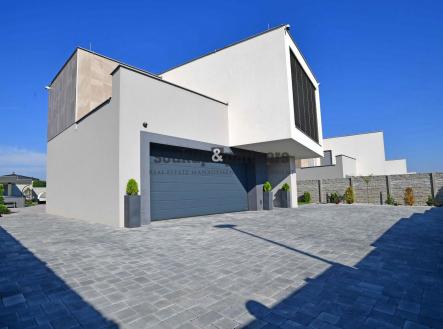 Prodej - dům/vila, 220 m²