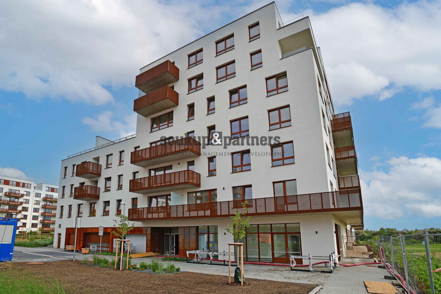 3+kk / Terasa + Balkon, Novostavba, Praha 10 - Štěrboholy.