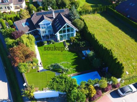 Prodej - dům/vila, 381 m²