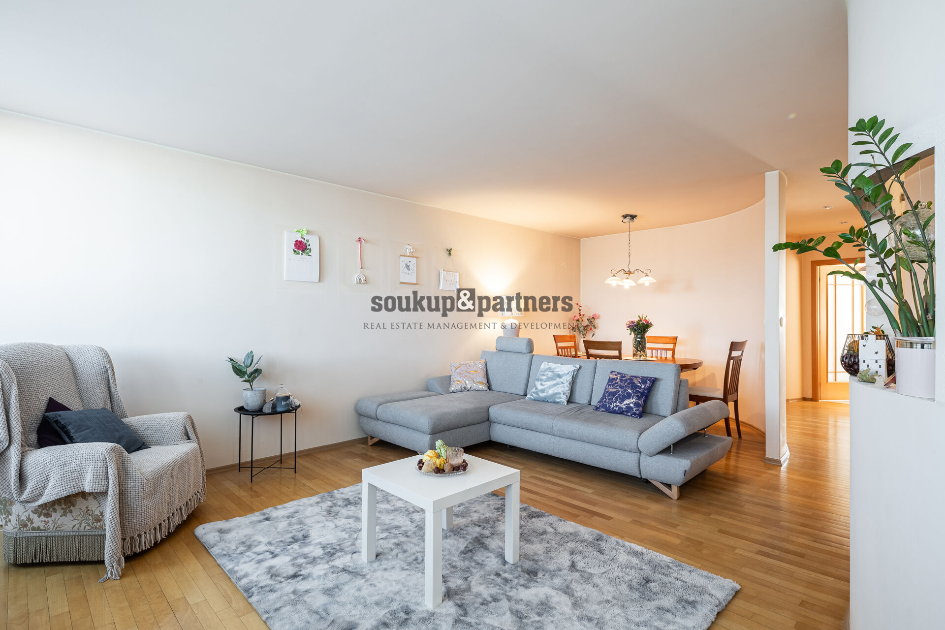 Prodej bytu 4+kk 103 m² / Lodžie, Praha 4 - Kateřinky