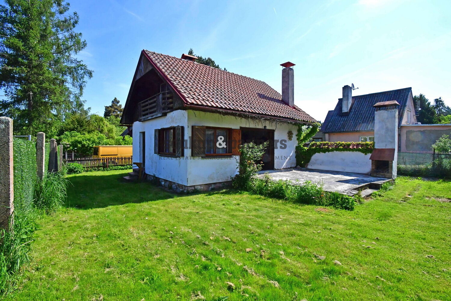 Zděná chata - 70 m2 + vlastní pozemek - 598 m2,  Družec u Kladna.