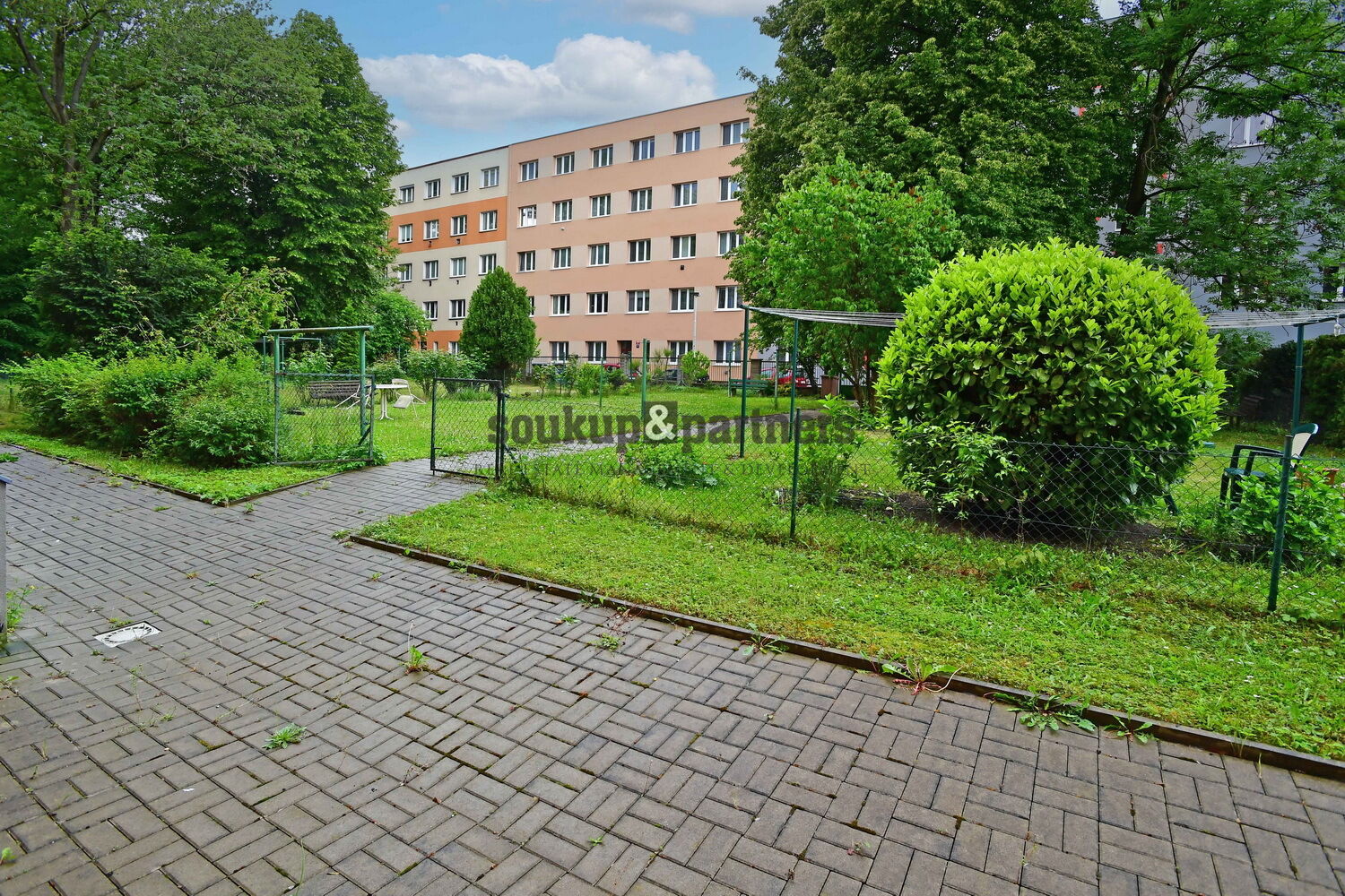 Byt 2+kk - 48 m2 - cihla, Praha 4 - Pankrác / Budějovická.