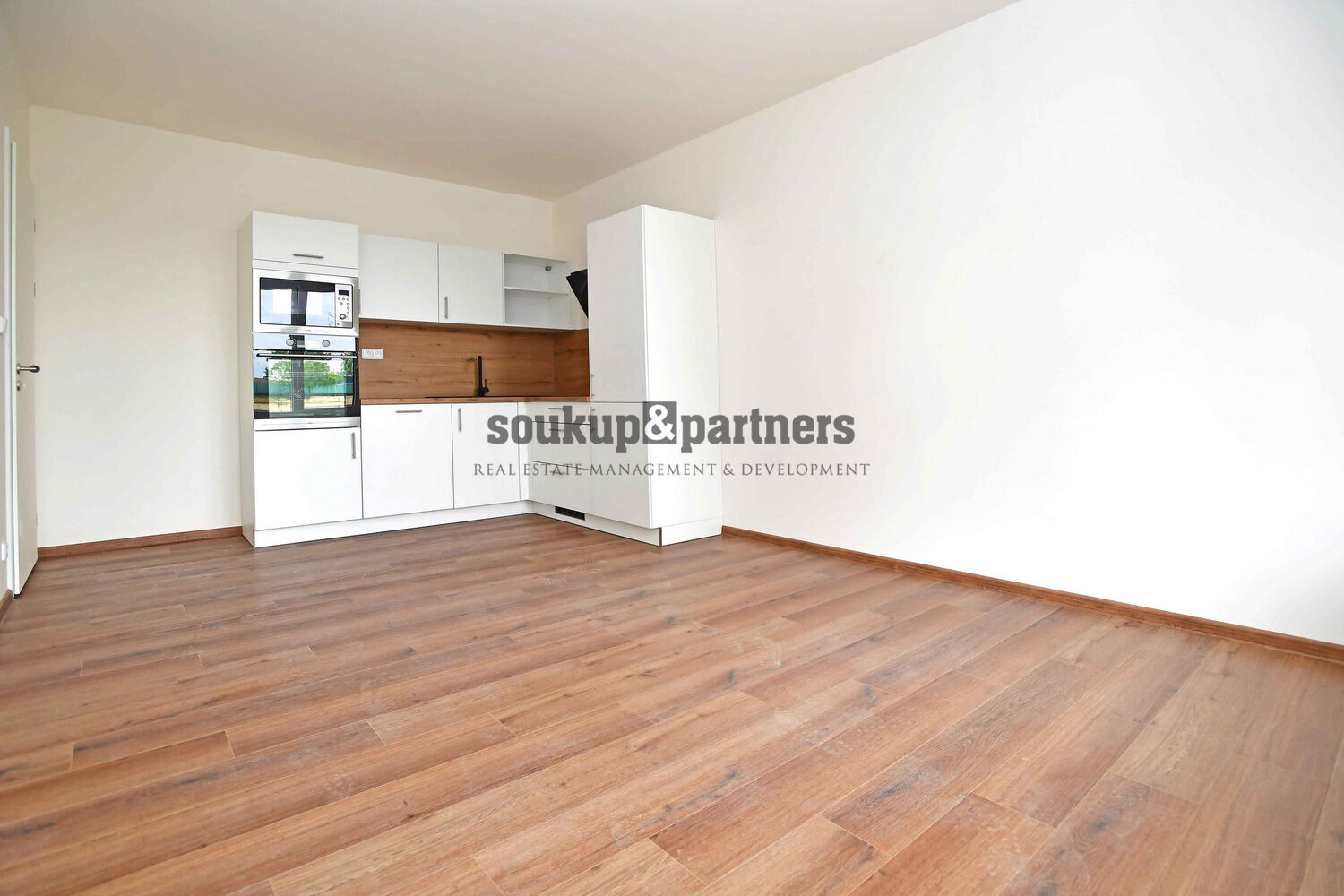 Nový DB 2+kk/ Komora/ Šatna/ Balkon - 51 m2, Novostavba, Projekt Britská čtvrť - Praha 13, Stodůlky.