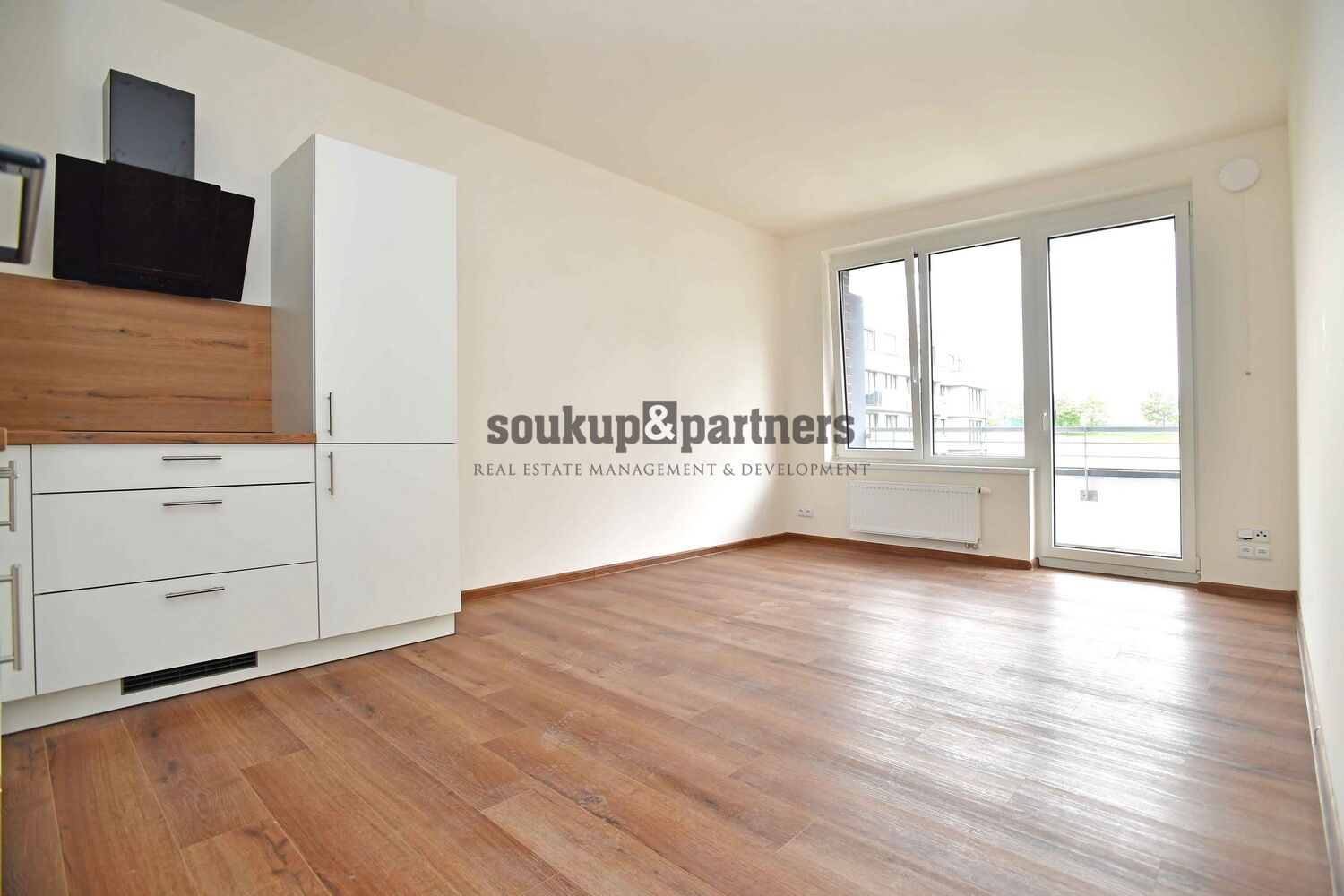 Nový DB 2+kk/ Komora/ Šatna/ Balkon - 51 m2, Novostavba, Projekt Britská čtvrť - Praha 13, Stodůlky.