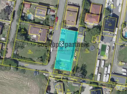 Prodej - nájemní dům, 428 m²