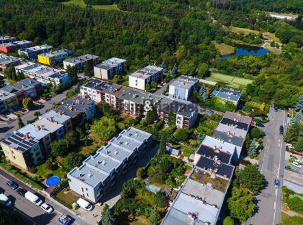 Pronájem - dům/vila, 220 m²