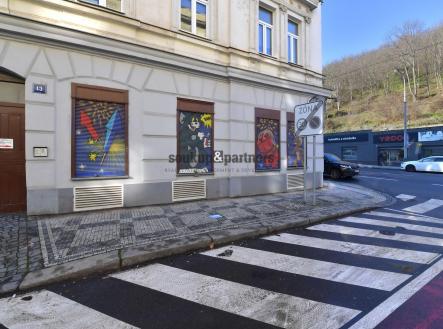 Pronájem - obchodní prostor