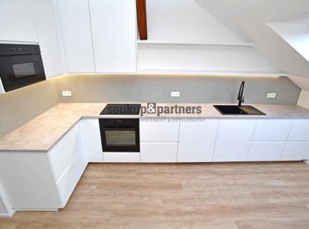 Prodej bytu, 4+kk, 118 m²