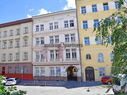 Pronájem - kanceláře, 125 m²