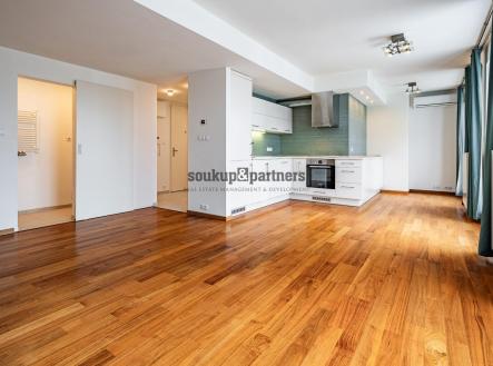 Pronájem bytu, 3+kk, 109 m²