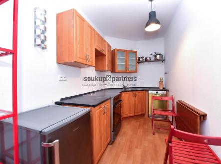 Pronájem bytu, 1+kk, 43 m²