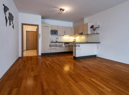 Pronájem bytu, 2+kk, 65 m²