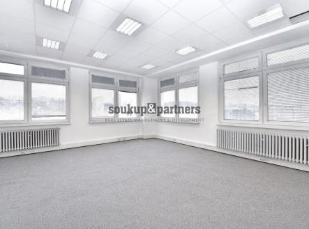 Pronájem - kanceláře, 57 m²