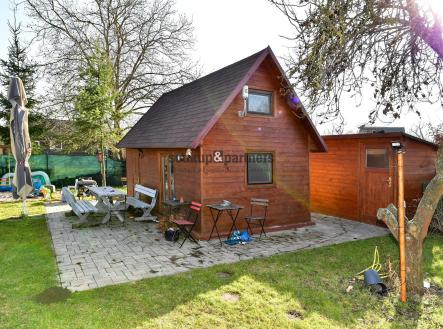 Prodej - pozemek, zahrada, 977 m²