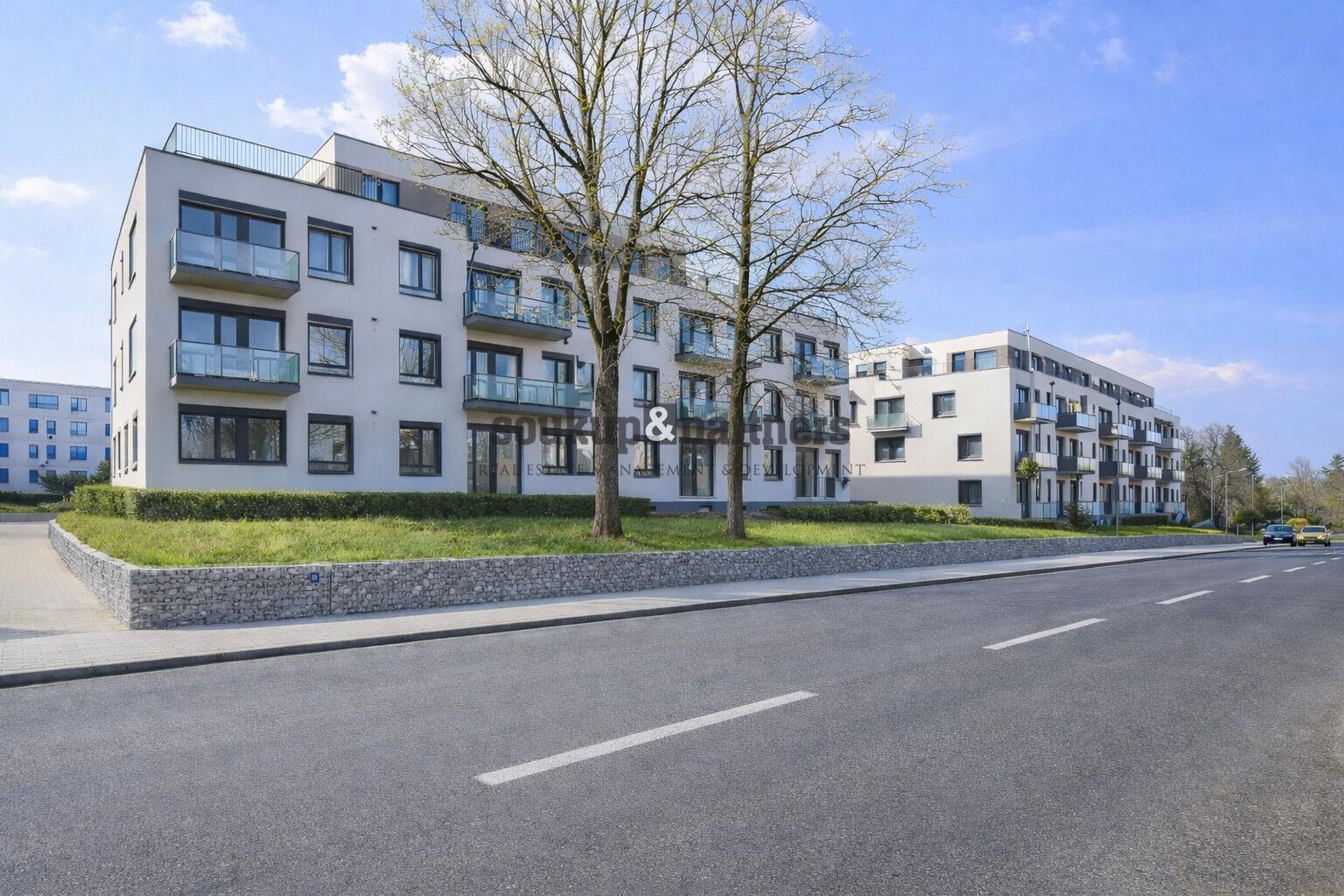 Nový družstevní byt 1+kk/ Balkon - 34 m2, Parkovací stání, Sklep - projekt PORTTI Kladno.